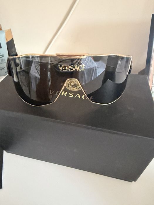 Слънчеви очила Versace