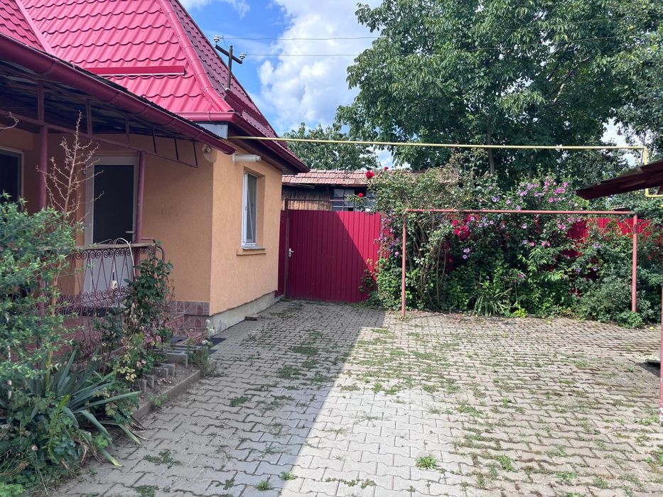 Casa in Chinari, 8 km de Tg Mures 90000 euro
