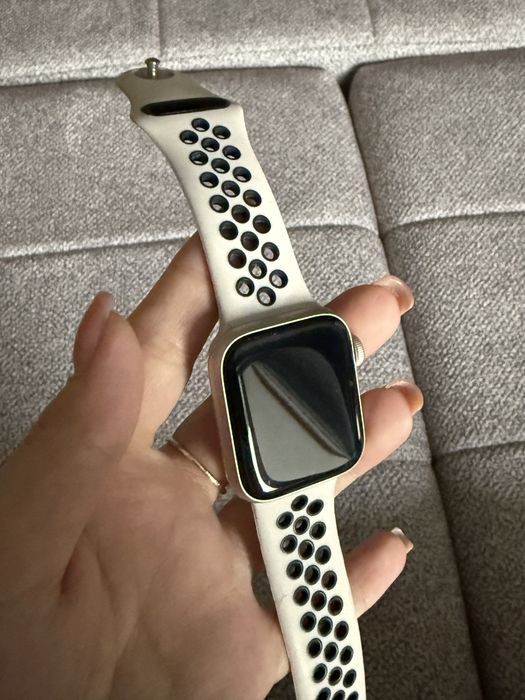 Оригинальные Apple watch se