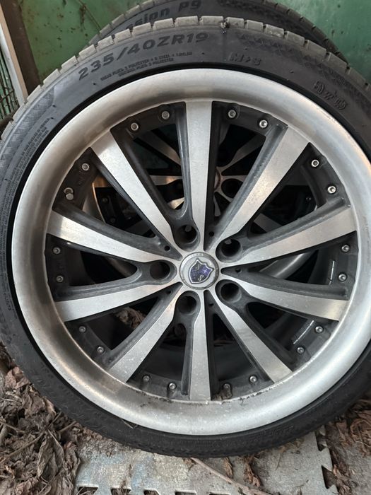 Диск с колесами  R19  235/40