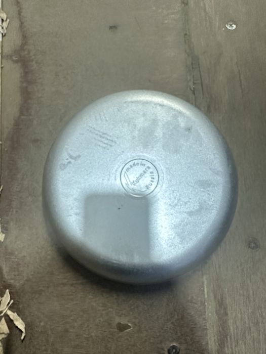 22см 4000 тенге.