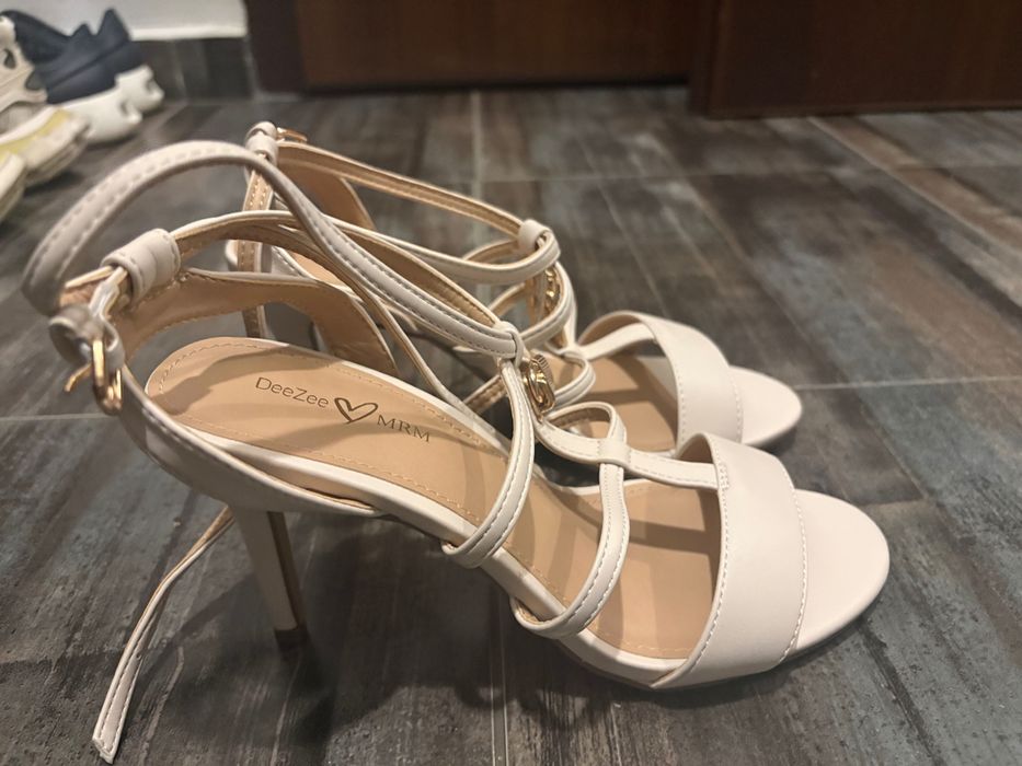 Официални сандали