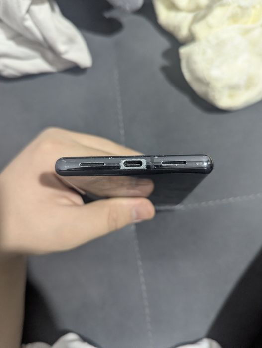 Google Pixel 7 Pro 512GB (экран разбит полностью)