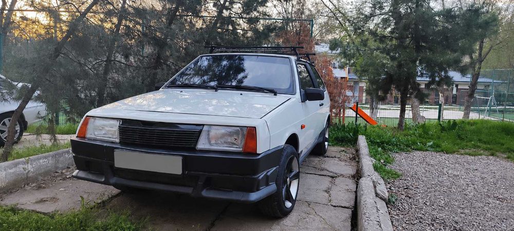 Продаю LADA 2108