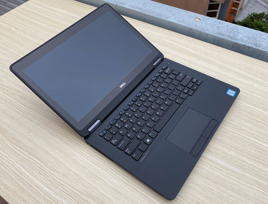 Dell latitude E7270 бизнес-класс