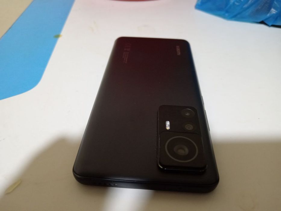 Redmi 12t pro sotladi pavjiga zor tel