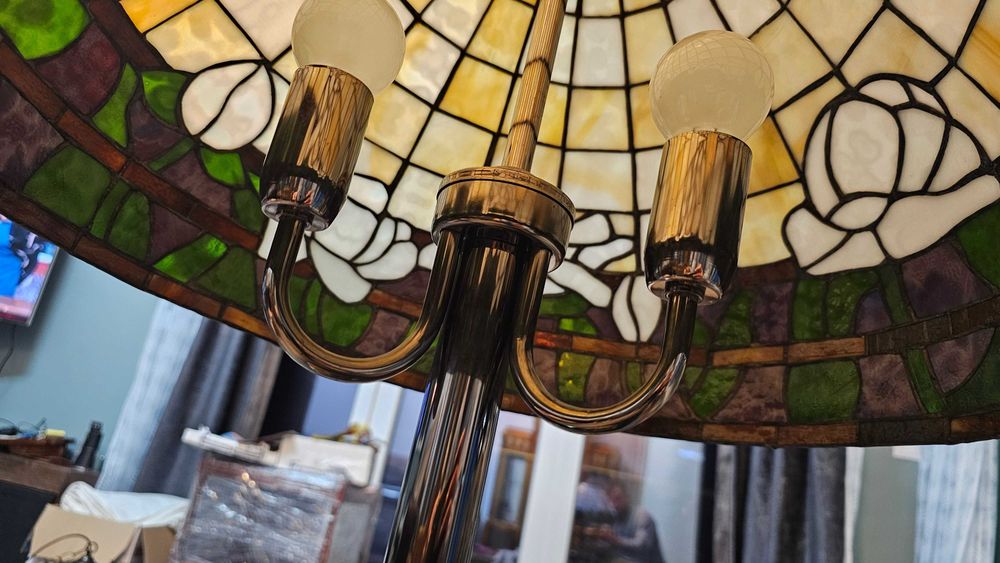 Тифани нощна лампа