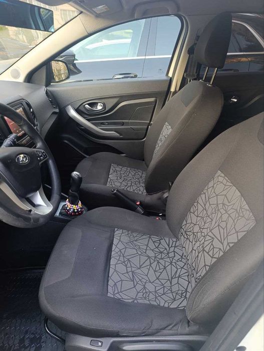 Продается LADA XRAY 1 позиция