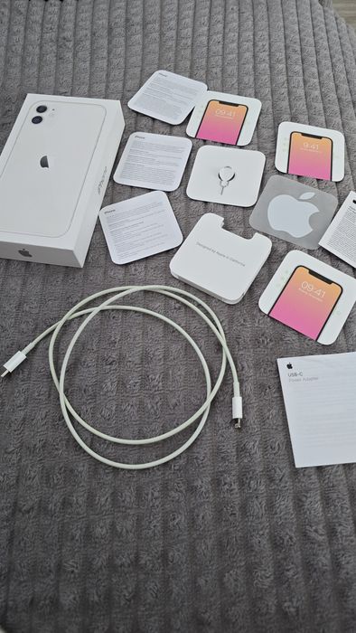 Продам Айфон 11 , 128 Гб