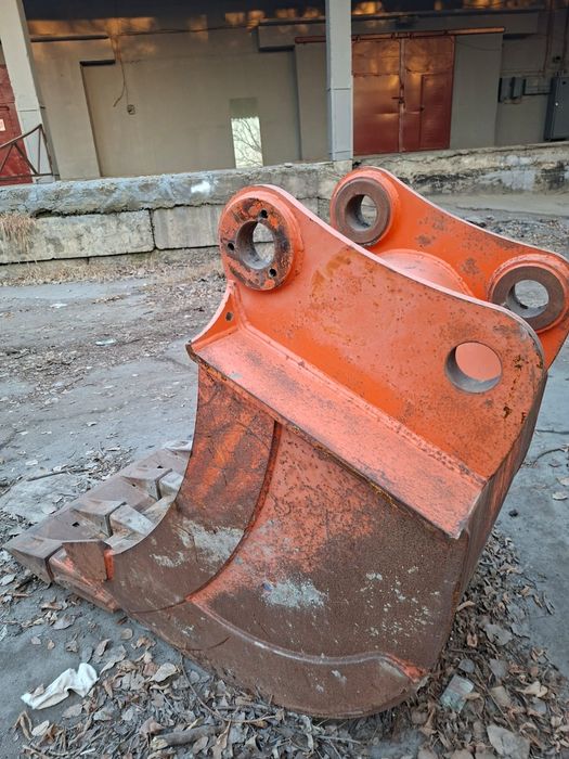 Продам ковши и вилы