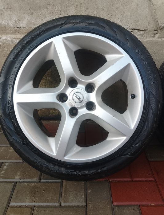 Jante Mercedes R18 și jante Opel R17