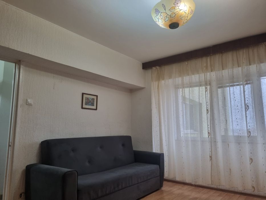 închiriez garsoniera în Bucuresti  sector 2langa Mĺ