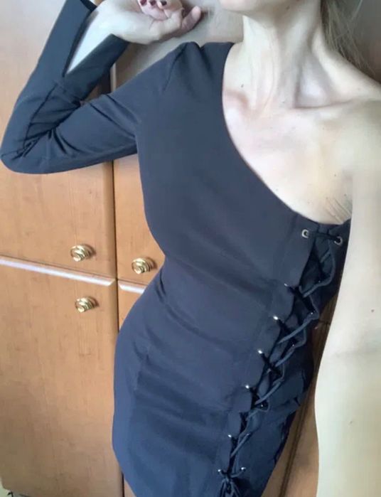 Черна Рокля Zeynep Arcay, черна рокля Alexander Mcqeen, Twinset, XS