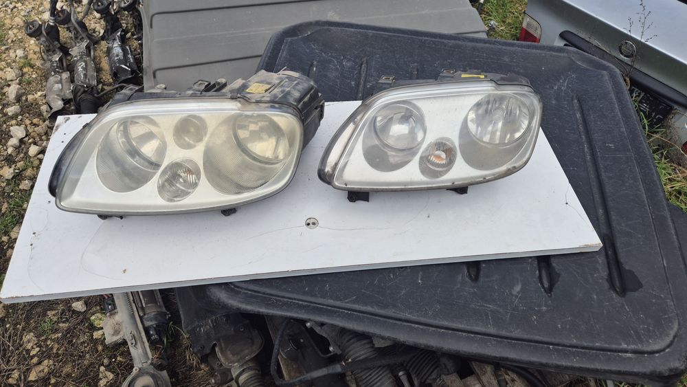 Оригинални Леви Фарове за VW Тоаран 2003- 2007г