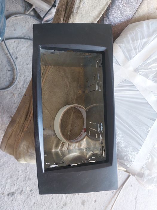 Рамка для Mercedes 211 2din