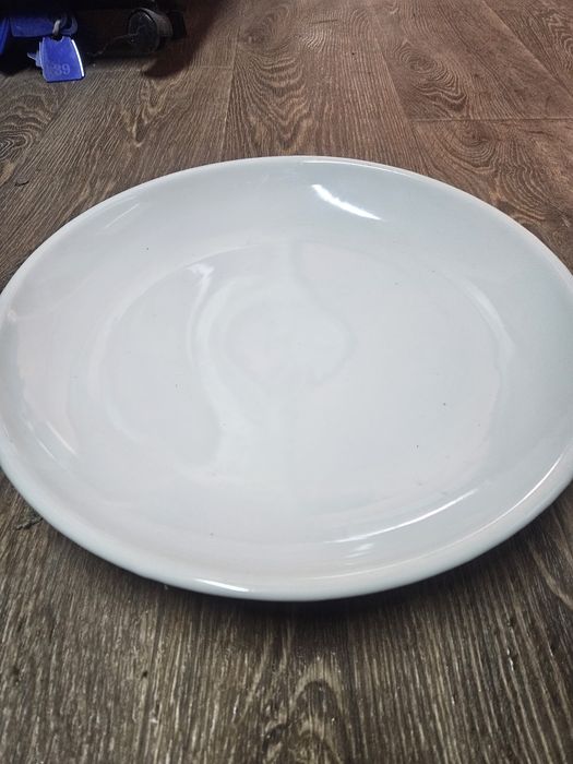 Продаются тарелки