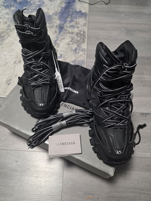 Adidasi Balenciaga  42