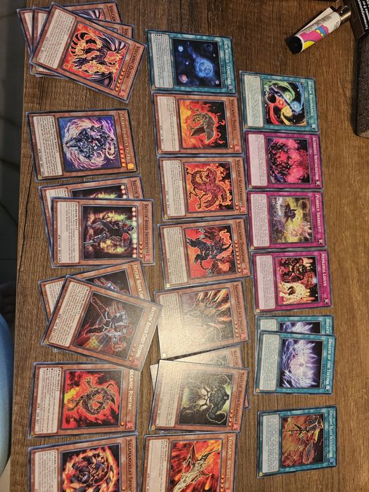 Yu-Gi-Oh   карти