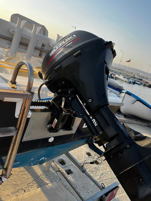Двигател за лодка Suzuki Four Stroke 20