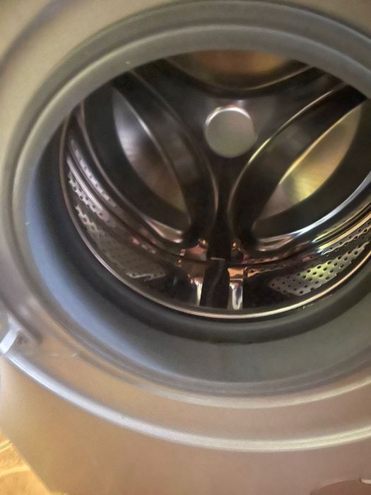 Продаю стиральную машину IMAAER