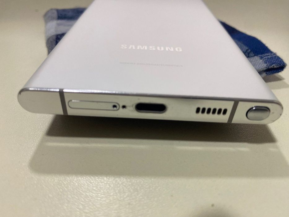 Samsung Galaxy S 22 ultra 12/512