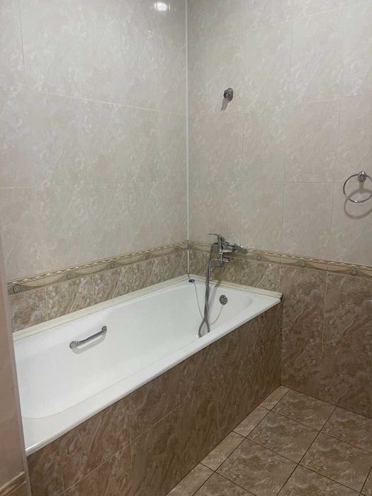 СВОЯ СРОЧНО ДЕШЕВО большой Водник,Мажнунтол Арзон УЙ, куйлюк 10 мин