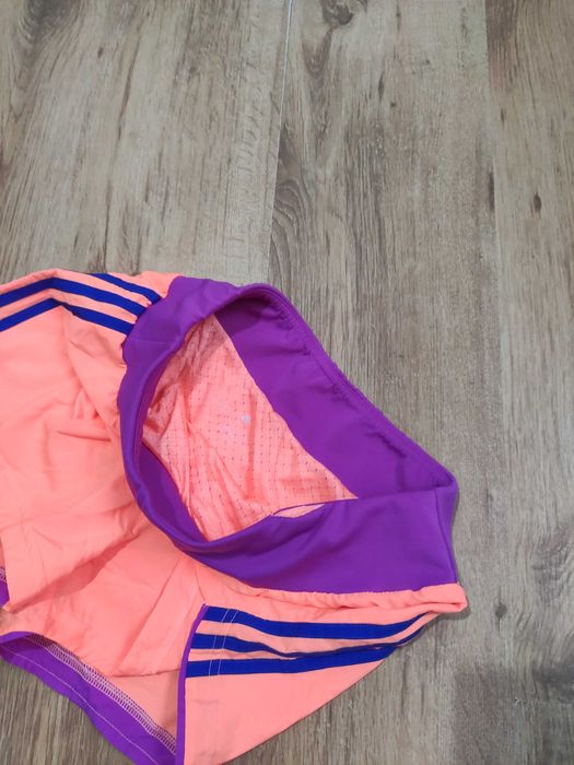 Pantaloni scurti de dama Adidas marimea S