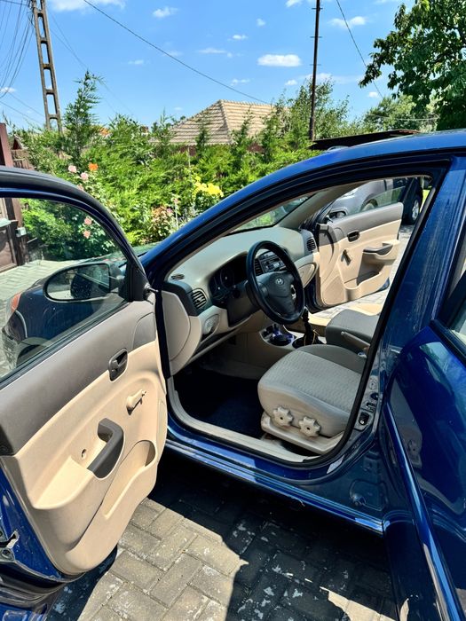 Hyundai Accent  2008 1.4 benzina