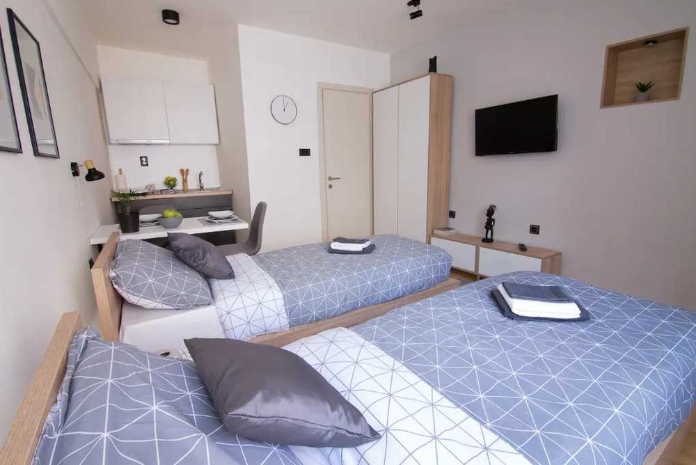 Дава се под наем Едностаен апартамент в Пловдив, Христо Смирненски - 38 кв.м за 153 € - Снимка #1