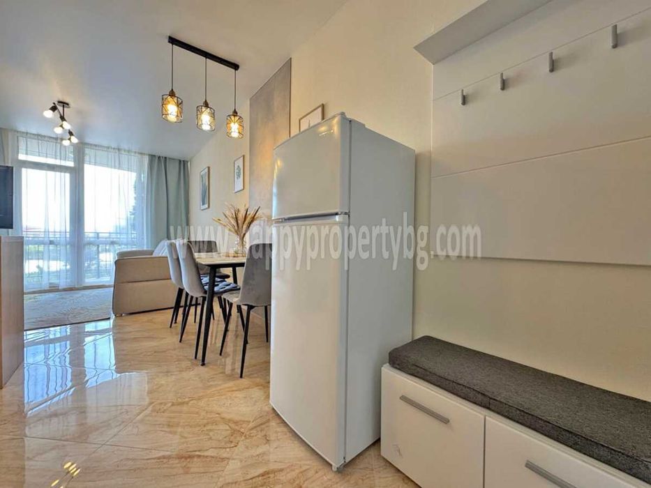 Продава се Двустаен апартамент в Свети Влас - 84 кв.м за 1298 €/кв.м - Снимка #4