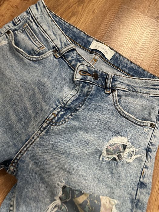 Blugi scurti pull bear