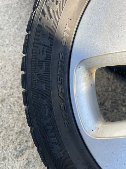 .Jante aliaj 5x114.3 KIA + cauciucuri iarna 205 55 16 hankook et 48,5