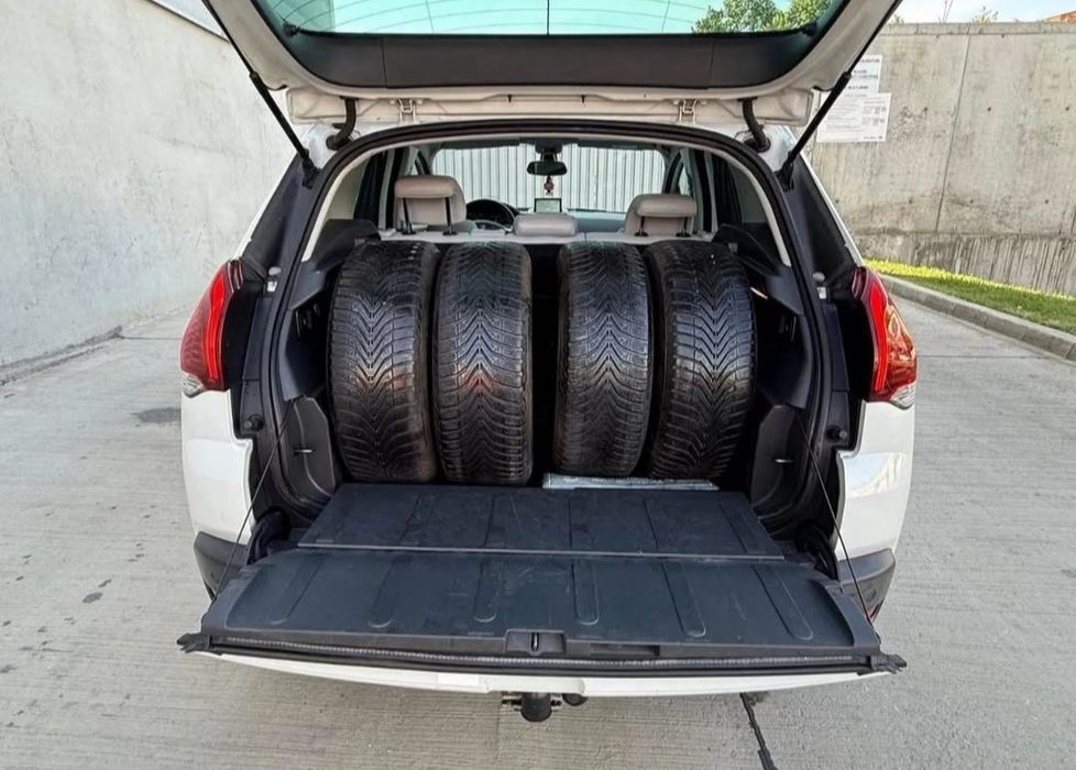 Peugeot 3008 1.6 THP 156 CP – Full Option, Panoramic, Întreținut Exemplu