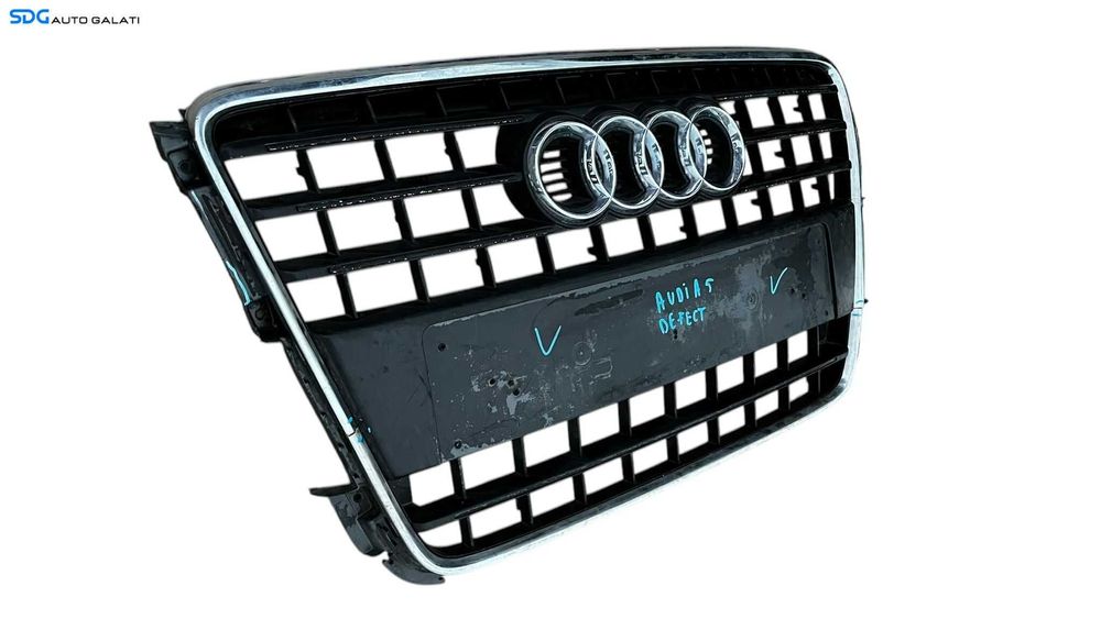 Grila Centrala cu Emblema Sigla de pe Bara Spoiler Fata Audi A5 Sportback 2008 - 2011 Cod 8T0853651B (Urechi de Prindere Lipsa) [L5338]