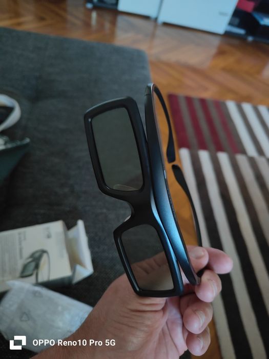 Vând ochelari 3 d activi Samsung