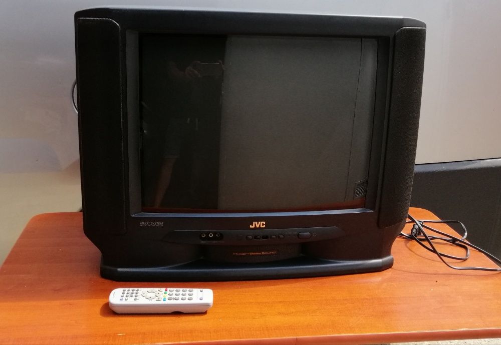 Телевизор JVC AV-J21T-SC Hyper Bass Saund 21 инча