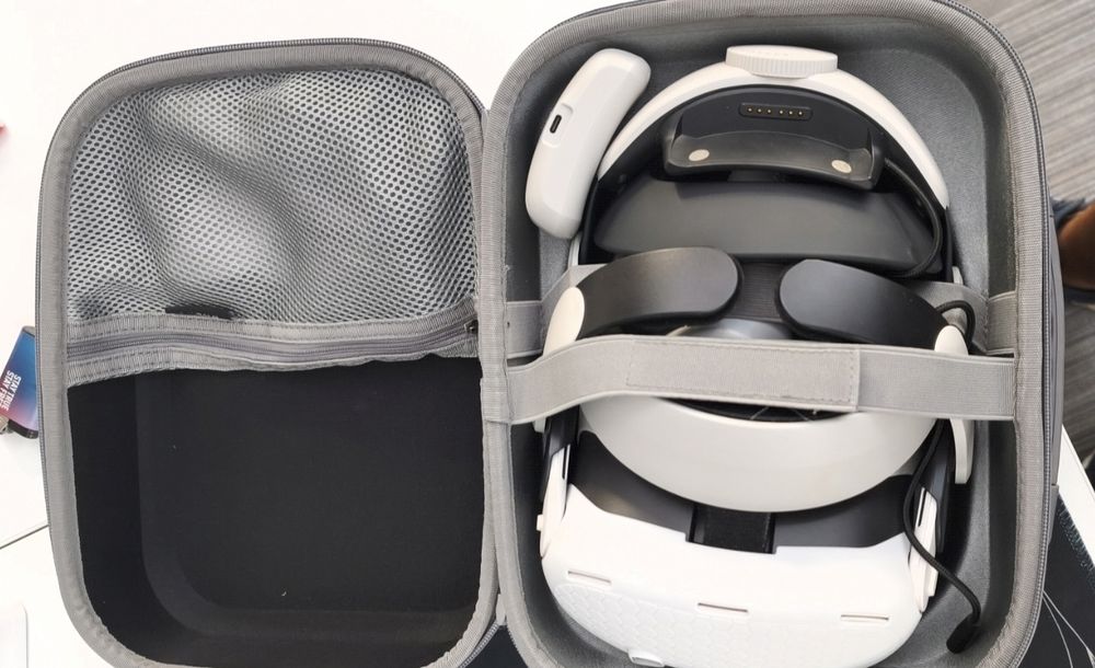Продам Oculus quest 3