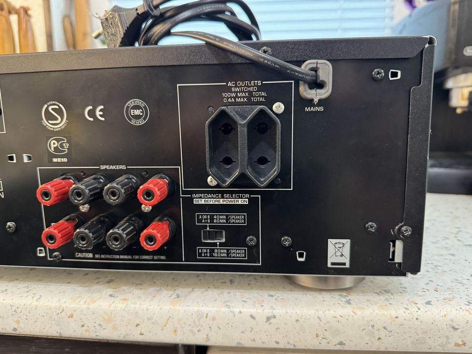 Yamaha RX-497 стерео