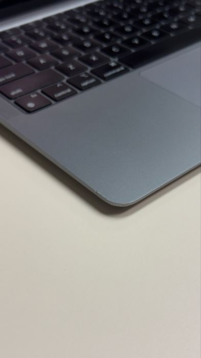 MacBook Air M1 256GB