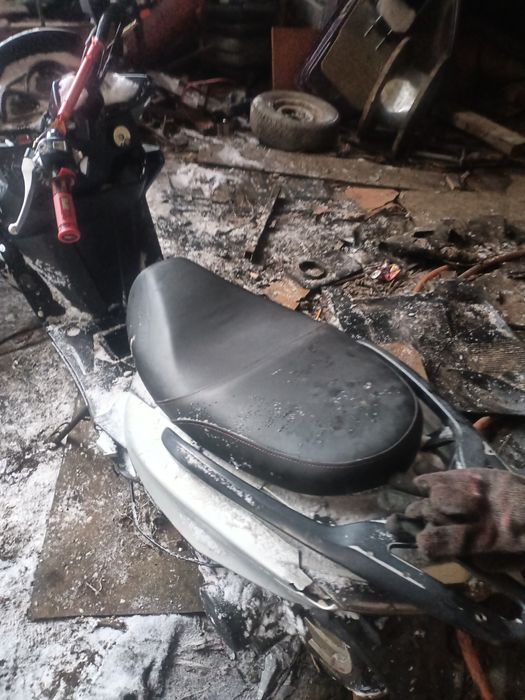 Скутер макси 180куб