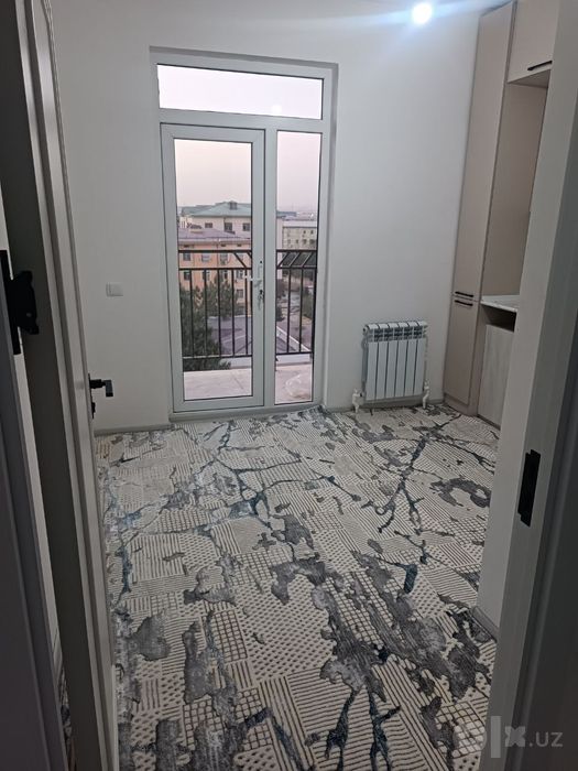 Musaffo maskanda 3 xonali xamma shoroitlari bor ijaraga