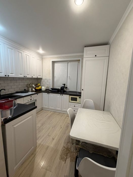 Продам 2 комн.кв, 5/9, 56 кв.м