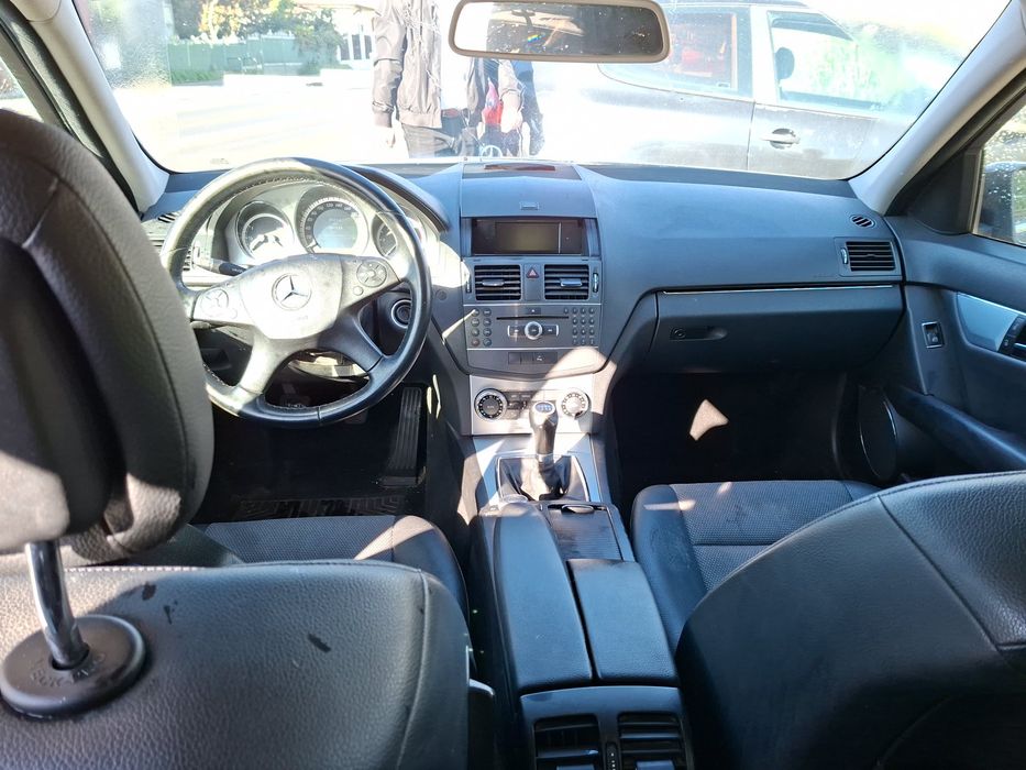 MERCEDES-BENZ C-Class 2010 — imagine 4