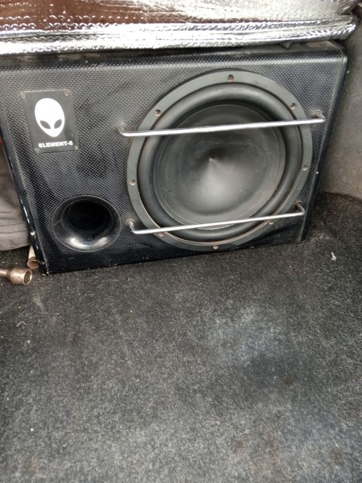 Продам саббуфер5 элемент