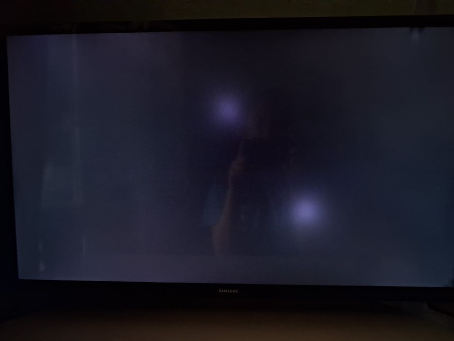 Samsung 32" UE32J4000АК