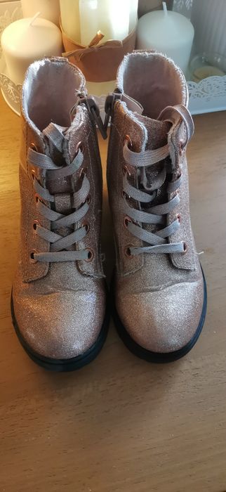 Ghete fetite h&m masura 27