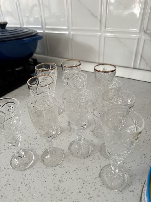 Продаются хрустальные рюмки