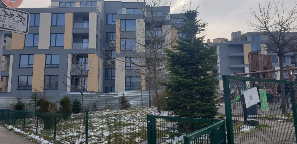 Двустаен апартамент в,, Манастирски ливади,, изток