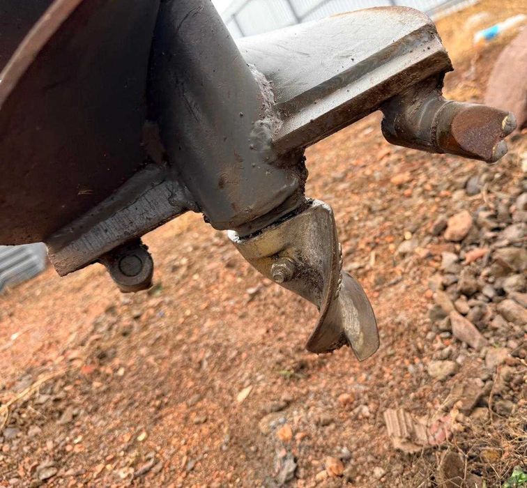 Ямобур 2150/300мм.