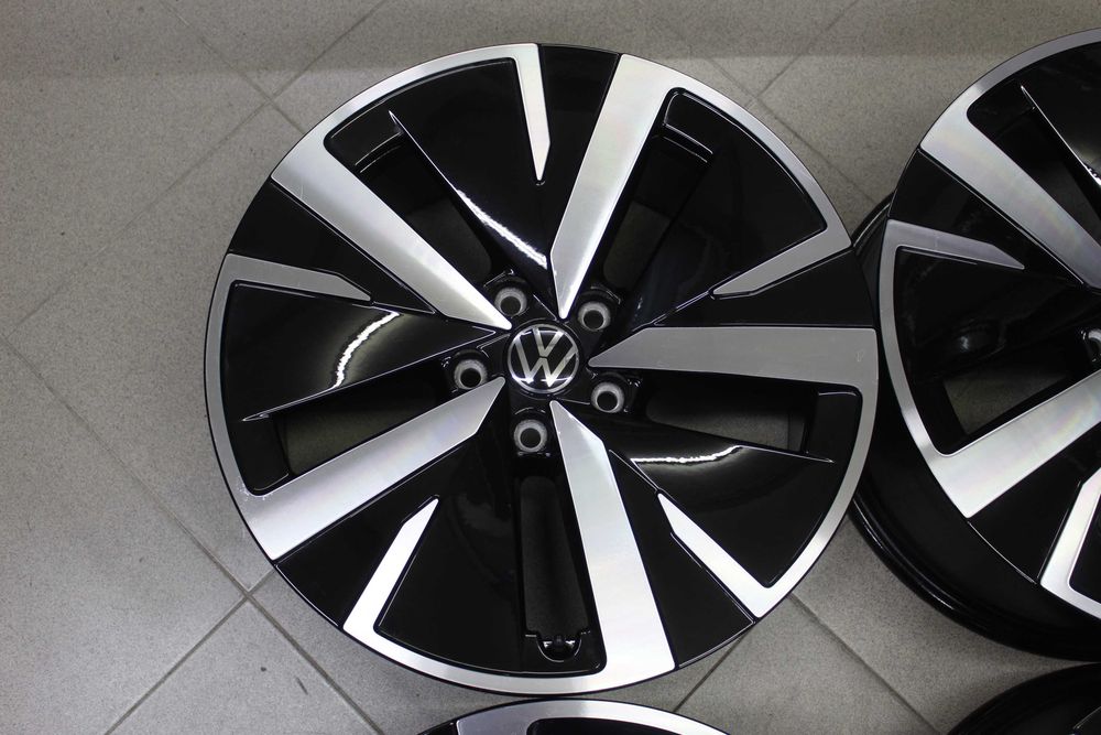 Джанти 18" VW Passat B9